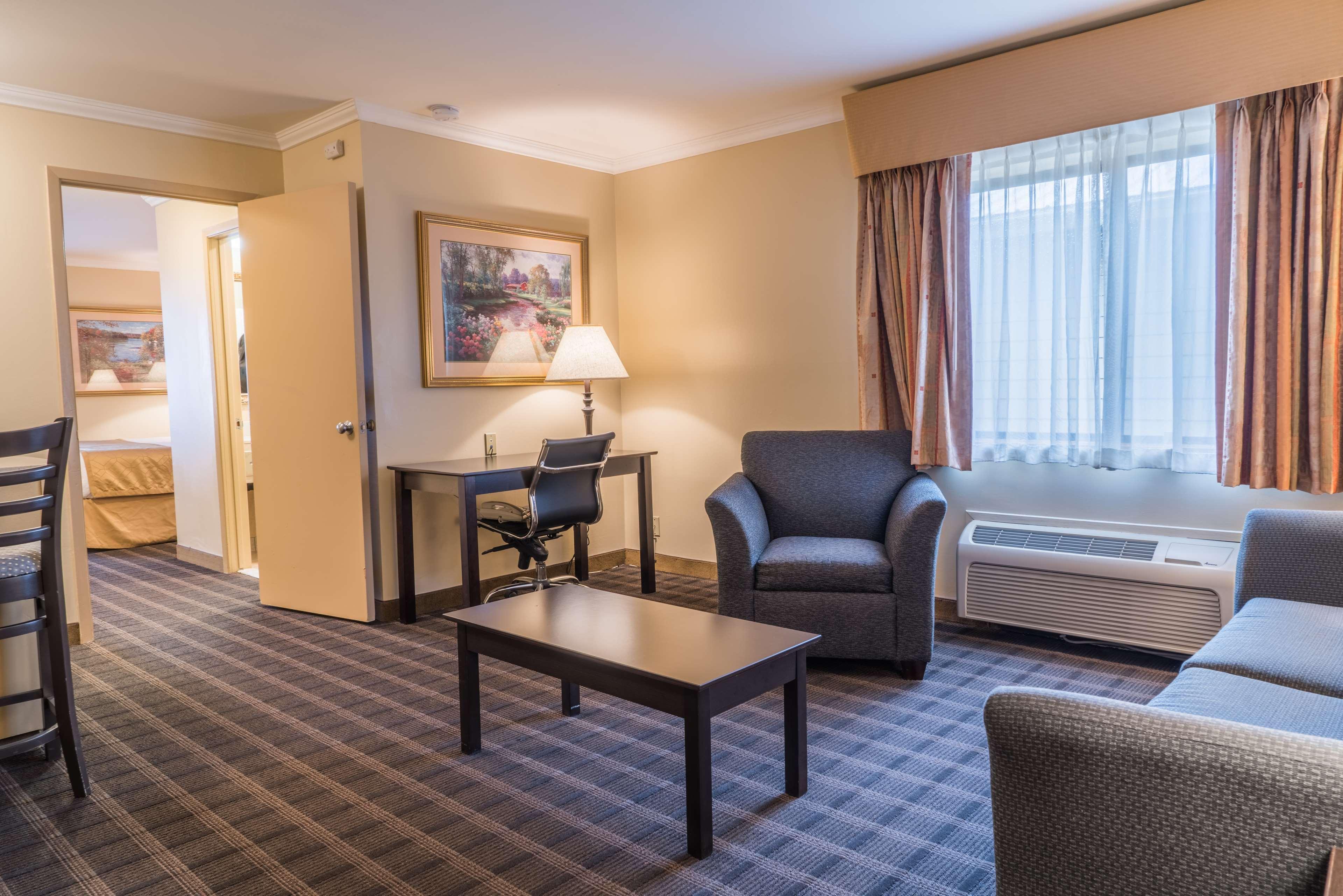 Best Western Inn & Suites Ontario Eksteriør billede