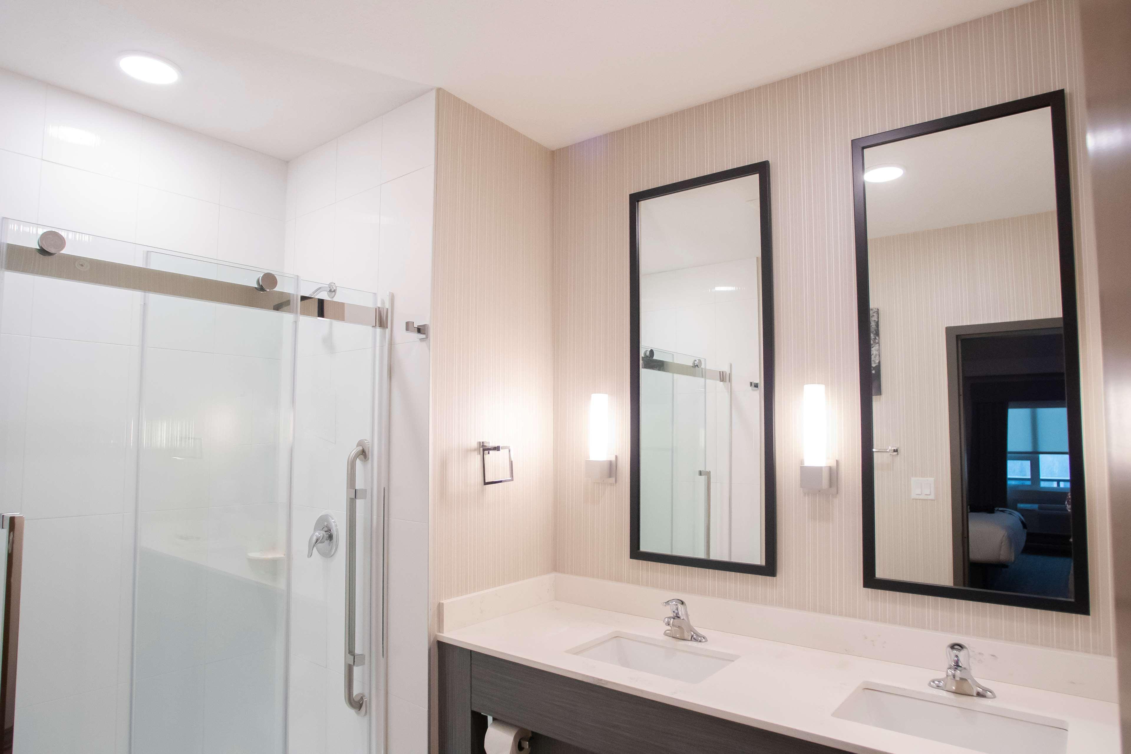 Best Western Inn & Suites Ontario Eksteriør billede